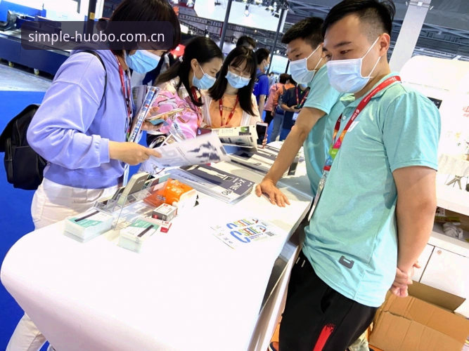 资深用户谈火博体育平台国内赛事数据体验：45.2 MB安装包背后的选择逻辑